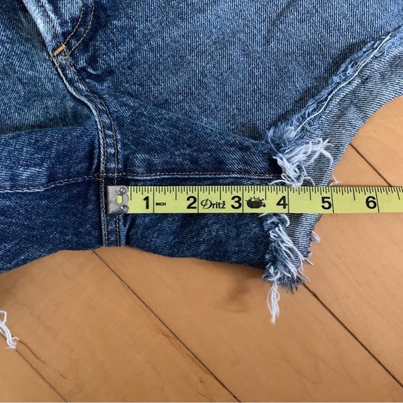 Agolde Reese denim shorts - Picture 7 of 8